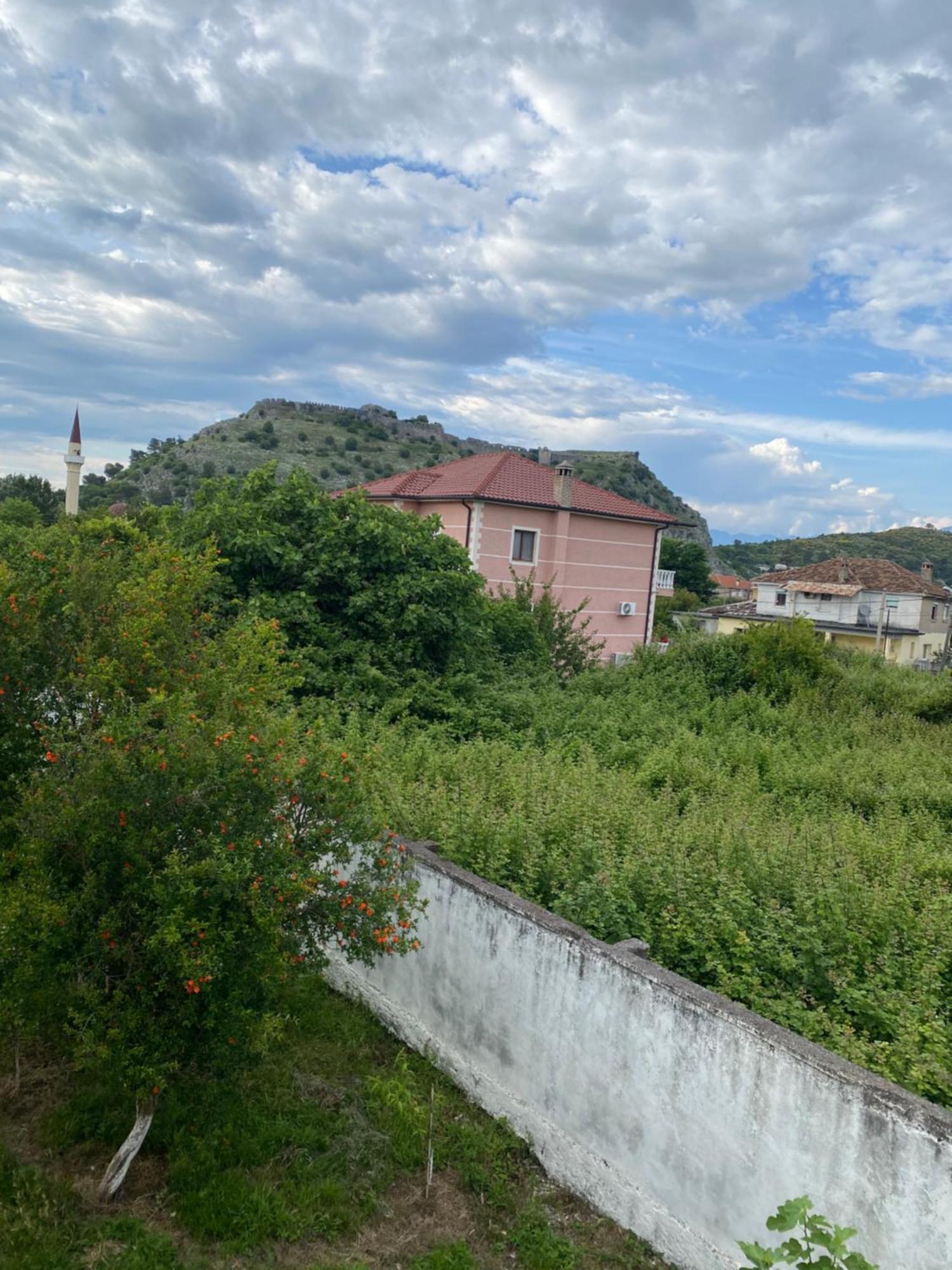 The Hideaway Guesthouse Bahçallëk 外观 照片